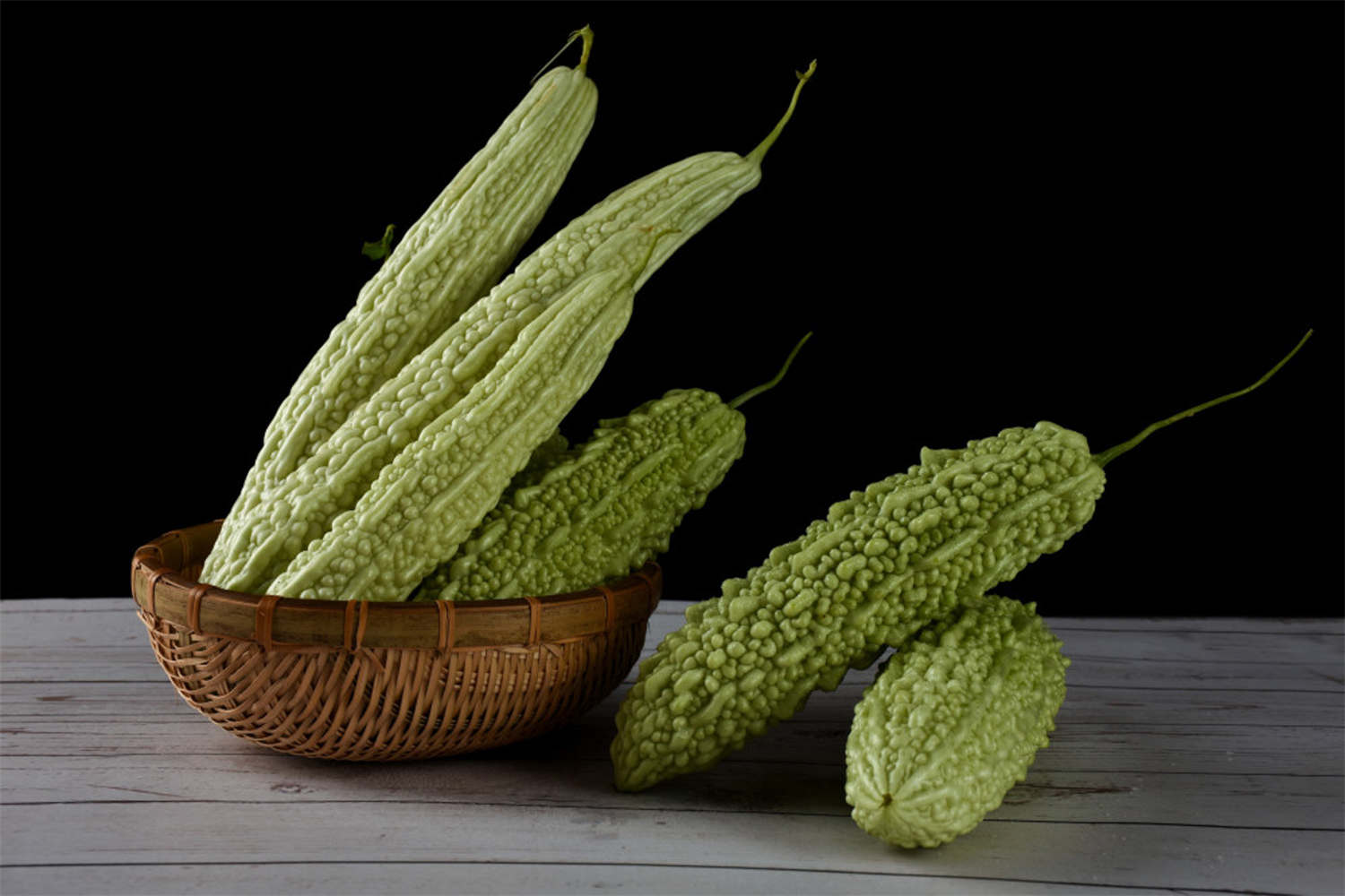 苦瓜什么时候种植最好_苦瓜种植期_苦瓜种植时候好浇水吗